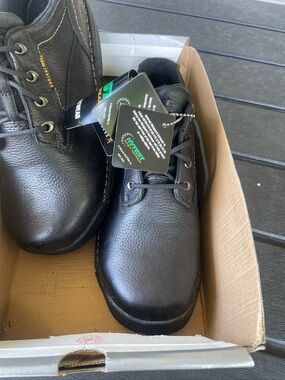 Hytest Safety Work Shoes -  Sz 10 Leather Men's Lace-Up